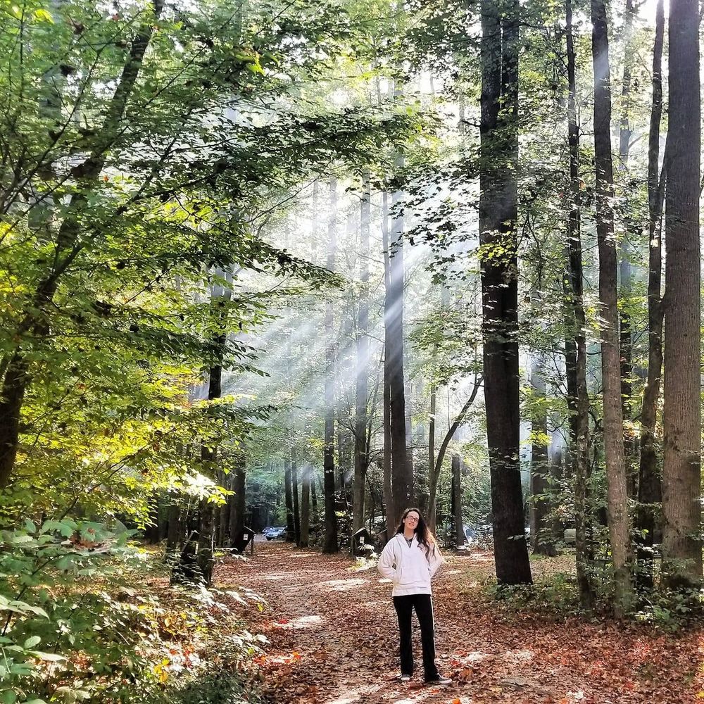 Meet your Posher, Vee